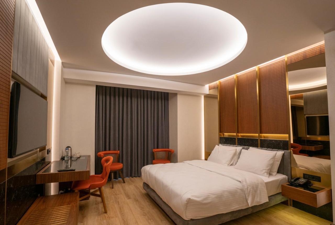 Henna Hotel Istanbul Exteriör bild